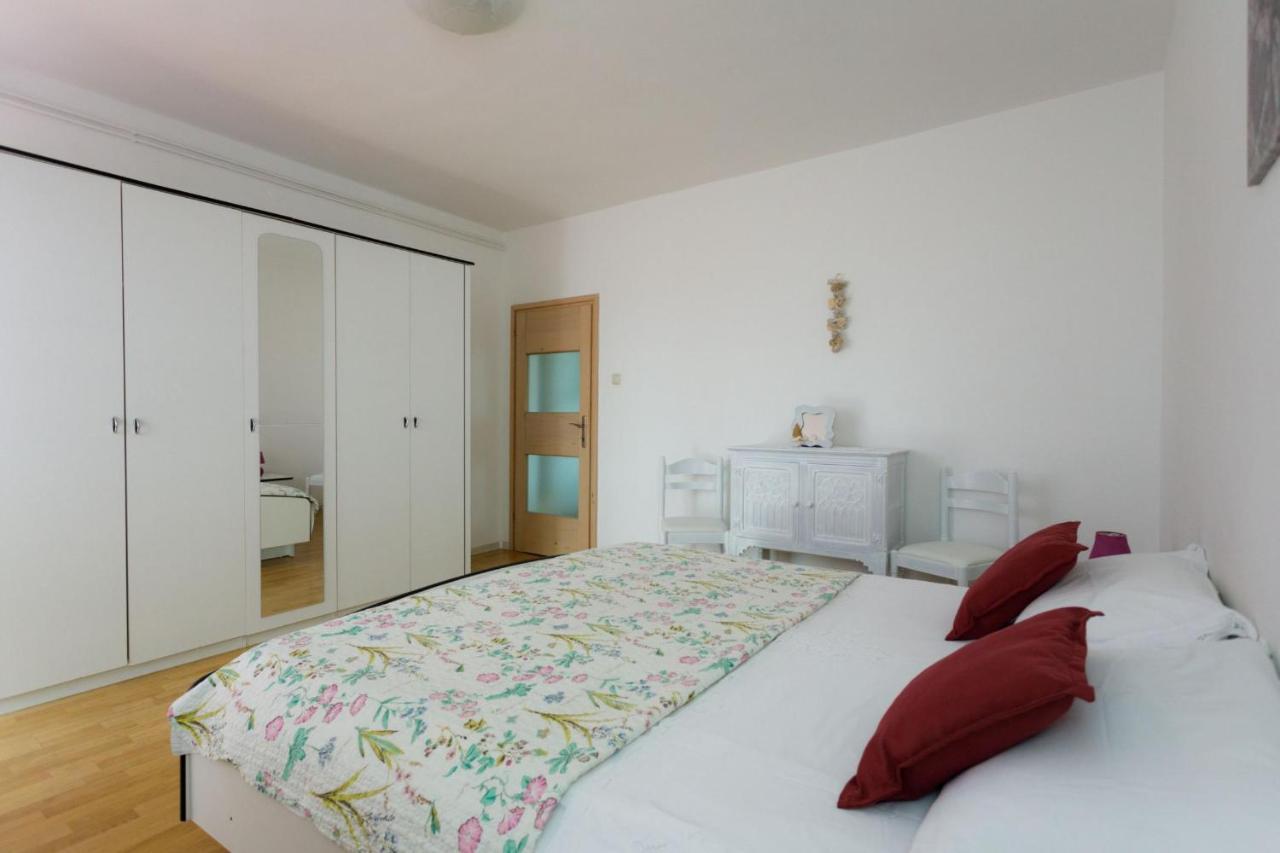 Apartamento Adrijana 2 Krk Town Exterior foto
